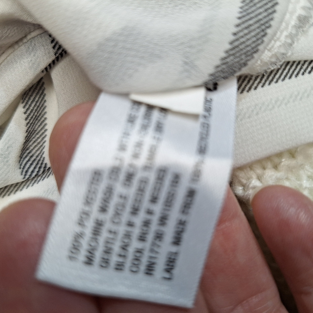 MERONA MEDIUM BLOUSE - Picture 8 of 9
